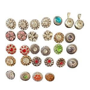 Mini Snap Jewelry Pendants Plain Silver Tone Snap Fits 12mm Petite lot 27 Charms